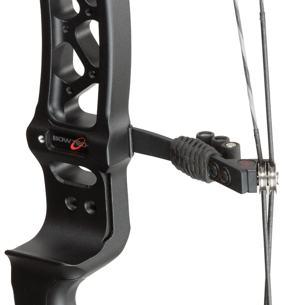Bowtech- CP28 Bow- RH, 60#