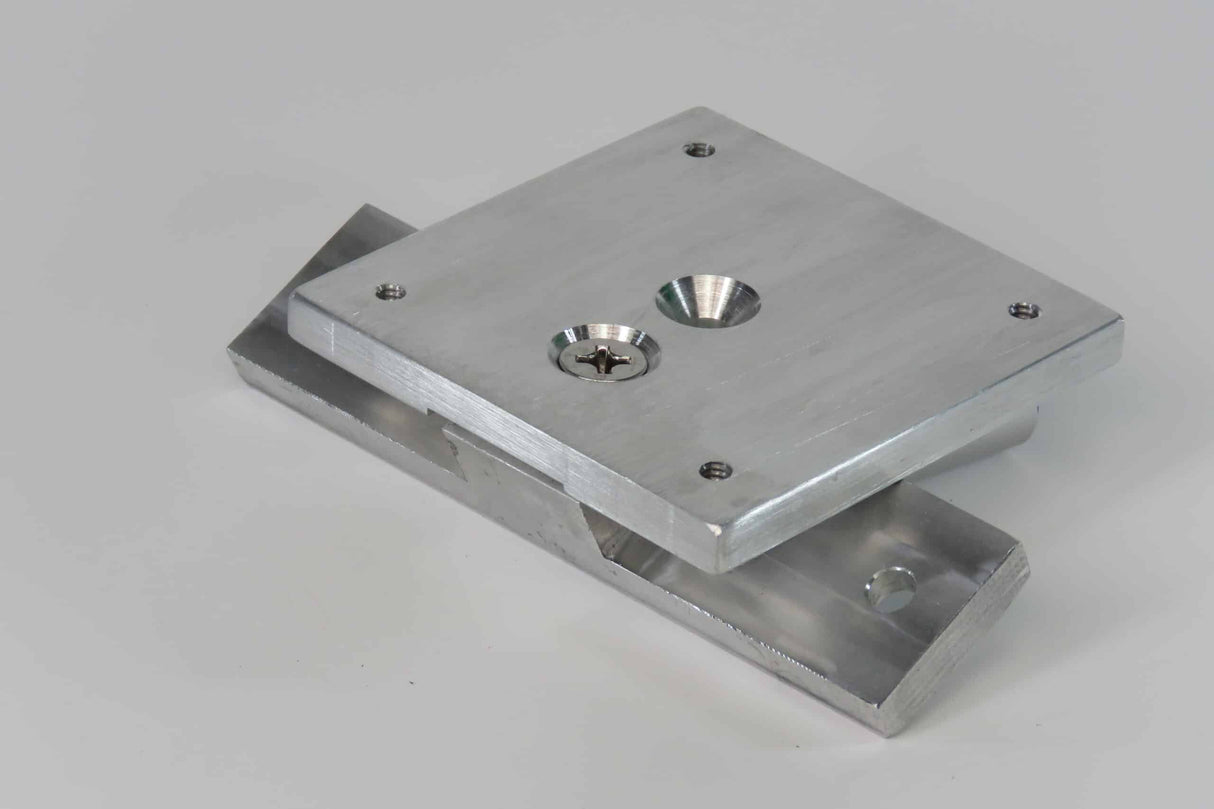 Fishing Specialties- Crestliner T-Bolt 60 Degress Mounting Bracket