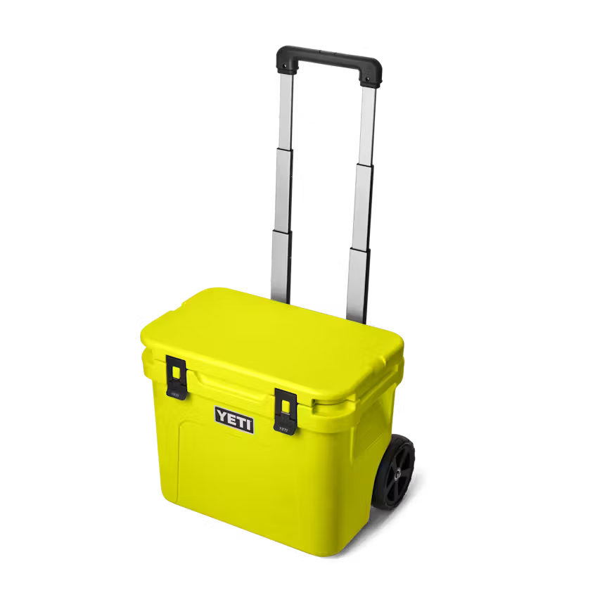 YETI- Roadie Wheeled Cooler