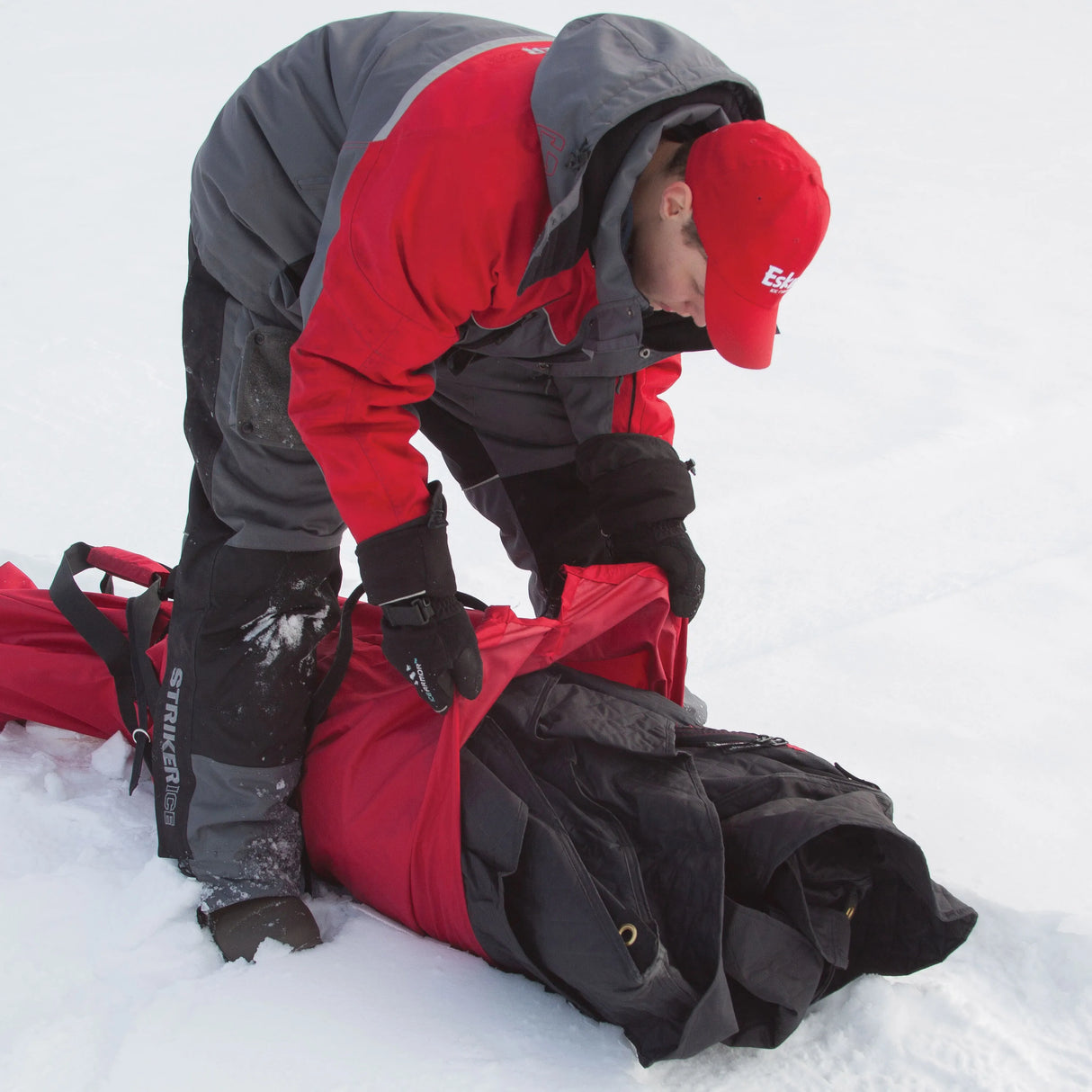 Eskimo- Fatfish 949I Insulated Portable Shelter